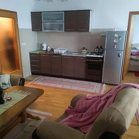 Apartment Apartman Una *